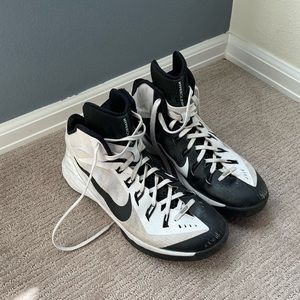 Nike Hyperdunk Basketball Shoes